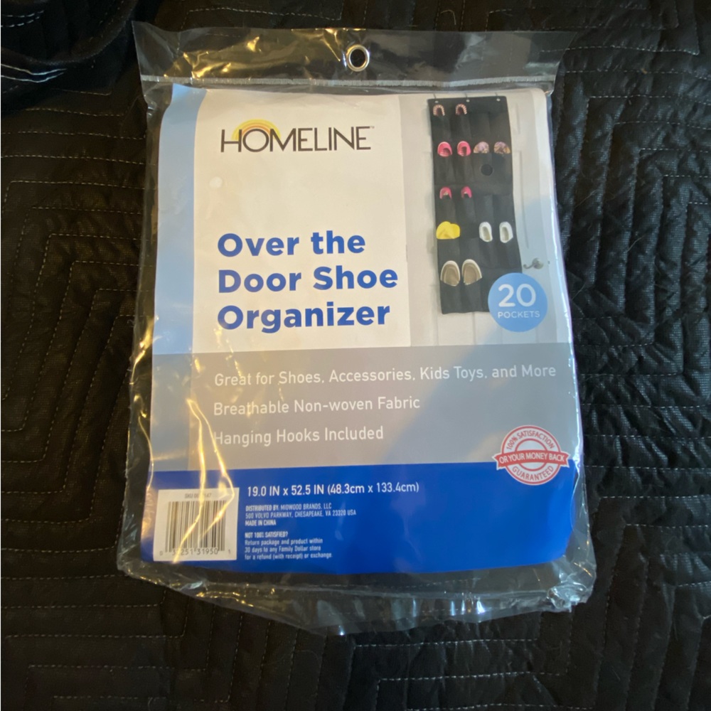 SOLD Over the Door Hanging Shoe Organizer 20 Pockets with Hooks Included - NWT!